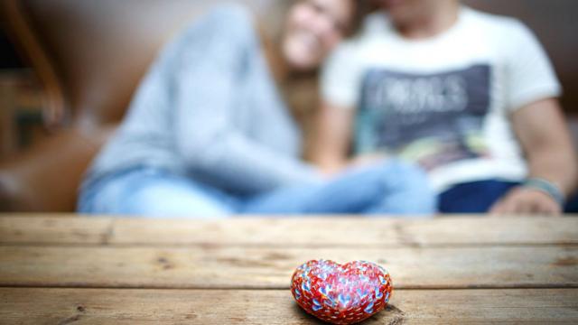 Для всіх нас важливо, щоб нас любили, але часто виходить так, що світле почуття любові переростає в хворобливу невротичну залежність.