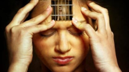 Людей, які хоча би раз у своєму житті не відчували почуття провини практично не існує. Відчуття провини або почуття вини – це такий психологічний стан, який переживає кожна людина, але реагує на нього по різному. Якщо у вас з’являється почуття вини слід розібратись у природі її виникнення. Бувають ситуації, в яких людина не зробила нічого поганого, але її психіка і самооцінка страждає від переживання цього почуття.